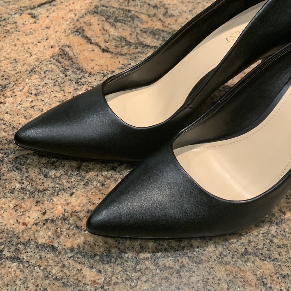 Elegant Black Women's Heels - Picture 9 of 12